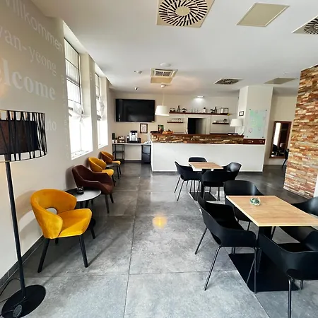 Ambient Hotel 3*