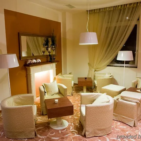 Hotel Ambient 3*
