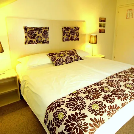 Ambient Hotel 3*